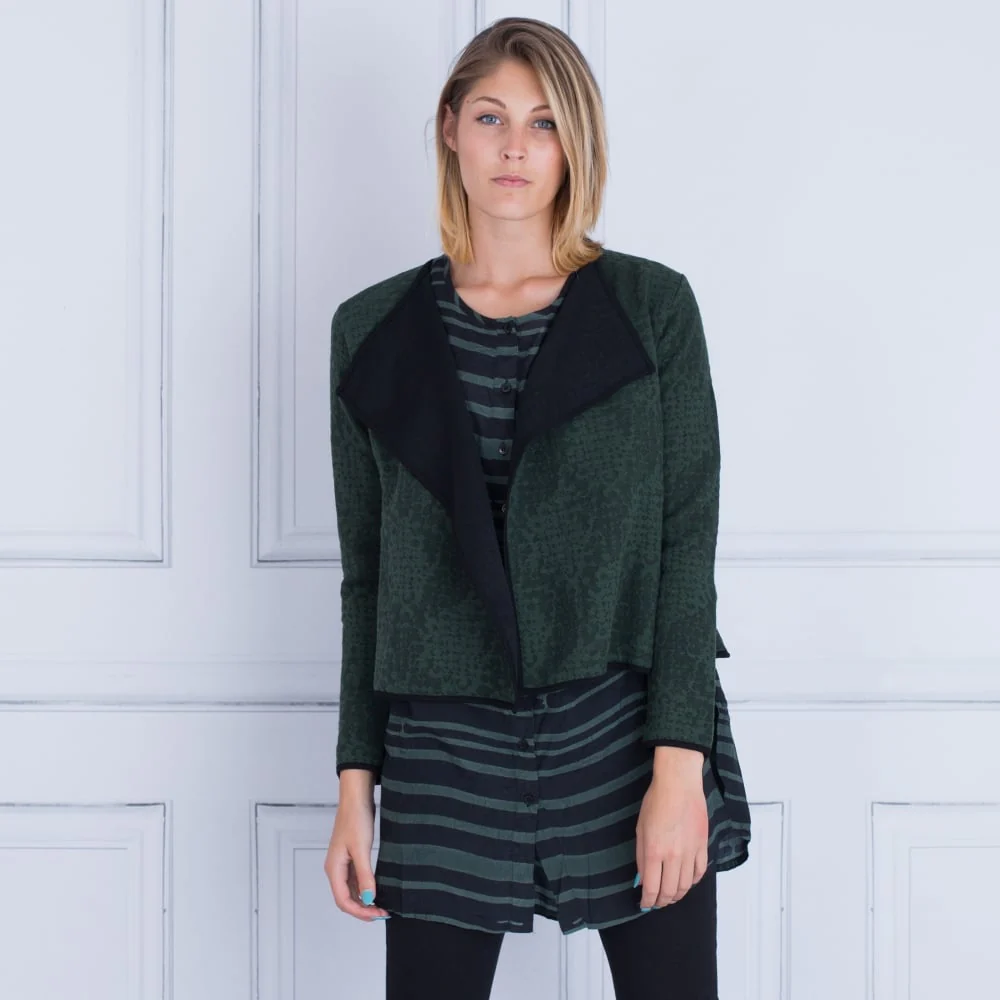 Masai Iri Jersey Jacket With Contrast Lining Black/Green - Image 3