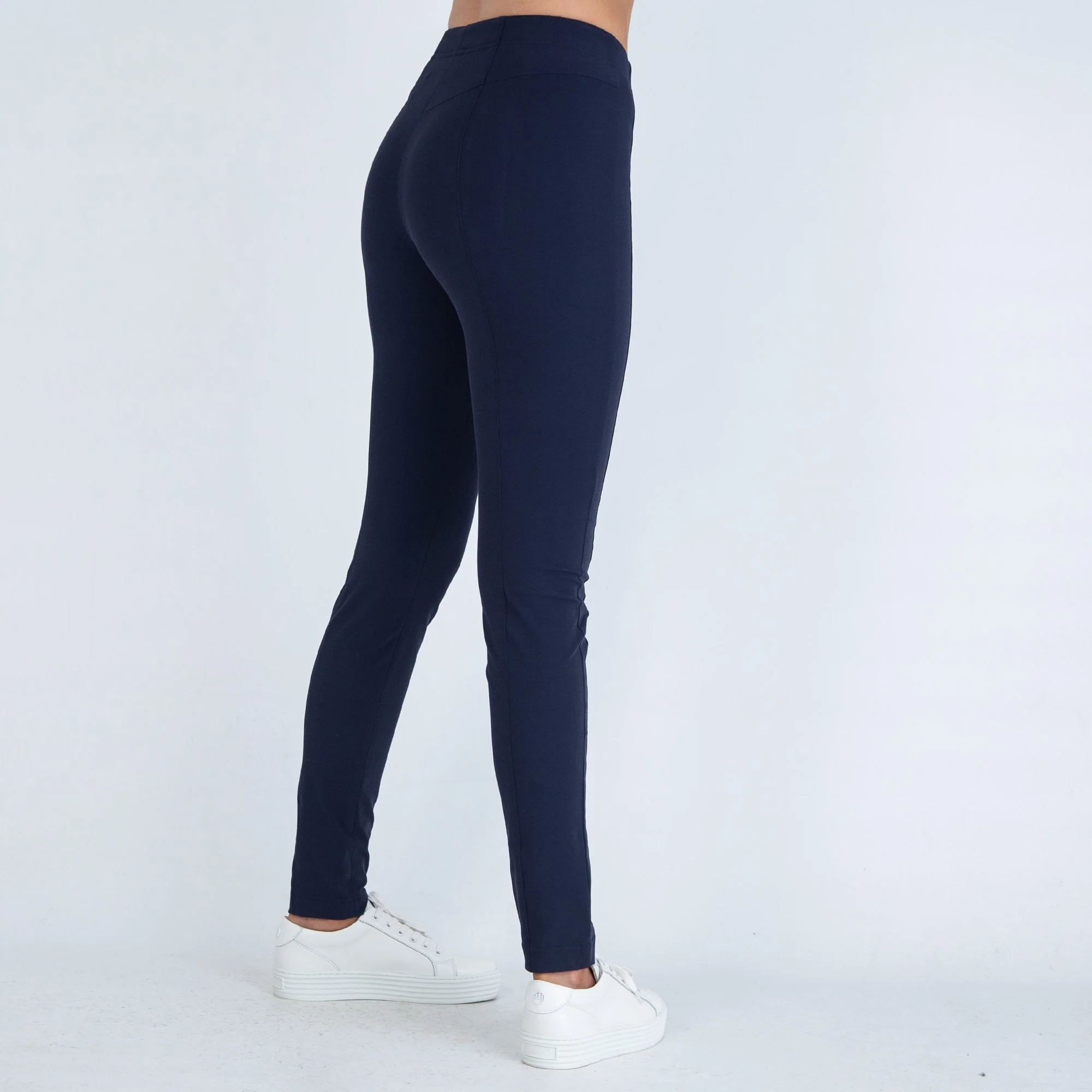 Riani Techno Body Fit Pant Navy - Image 3