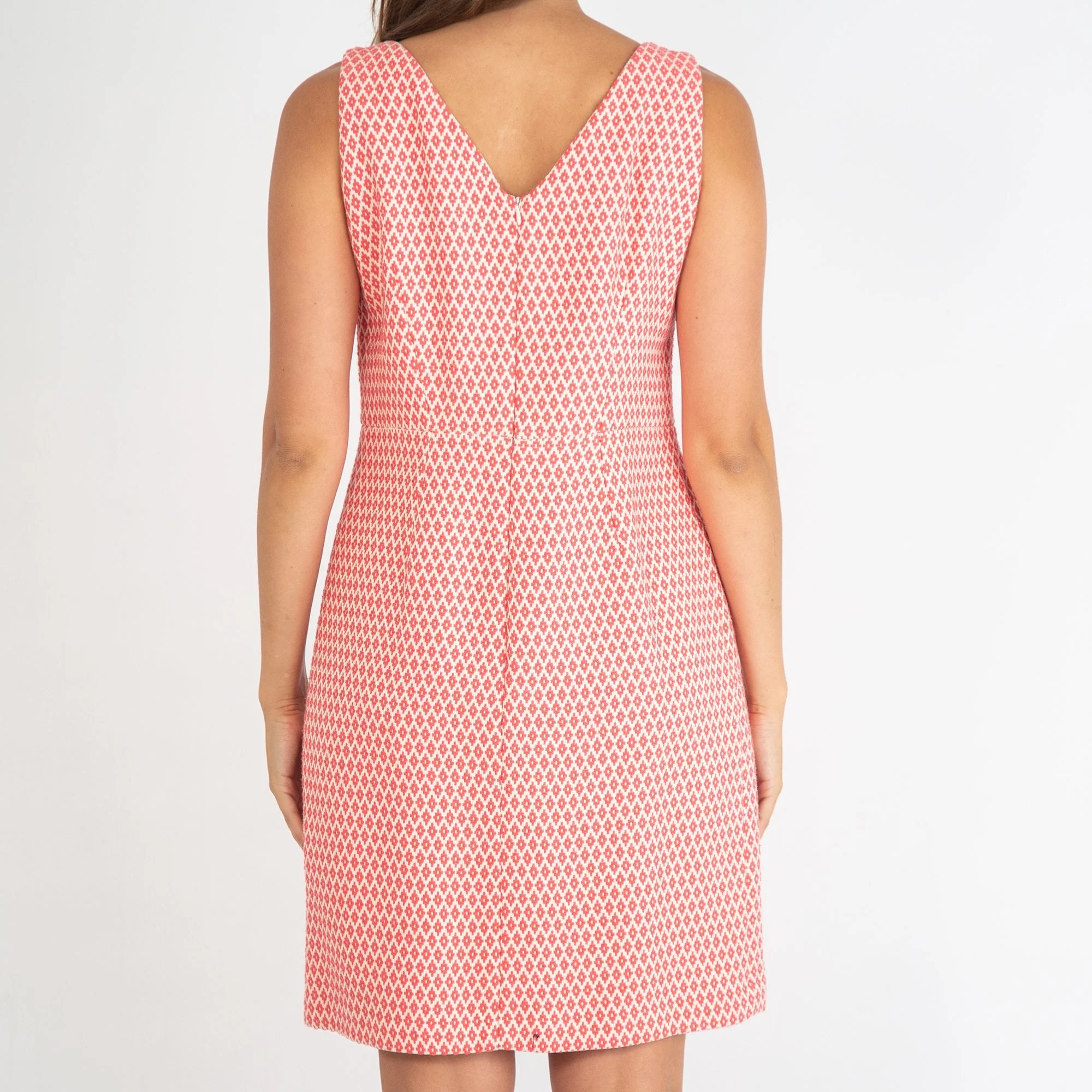 Vilagallo V Neck Sleeveless Dress With Waist Pleat Detail Coral - Image 4